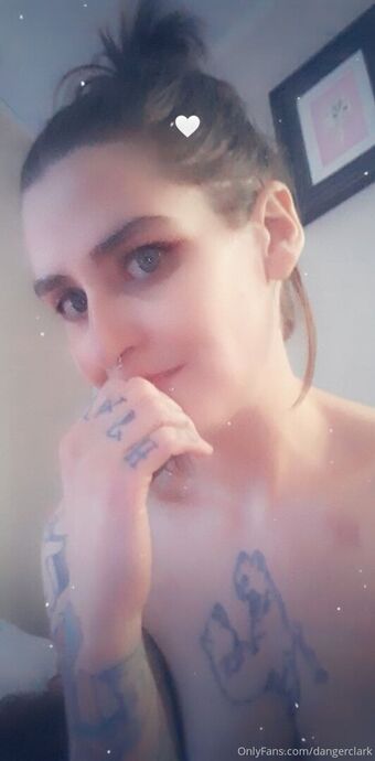 dangerclark Nakenläckor OnlyFans Foto 5