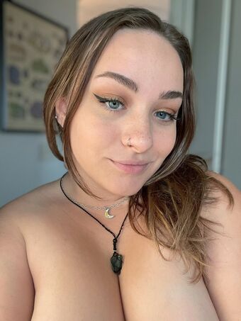 Dani Avery Nakenläckor OnlyFans Foto 3