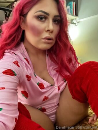 danithegirl369 Nakenläckor OnlyFans Foto 7