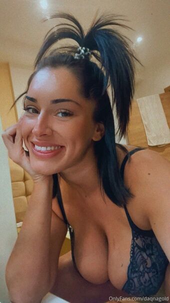 Daqnagold Nakenläckor OnlyFans Foto 20