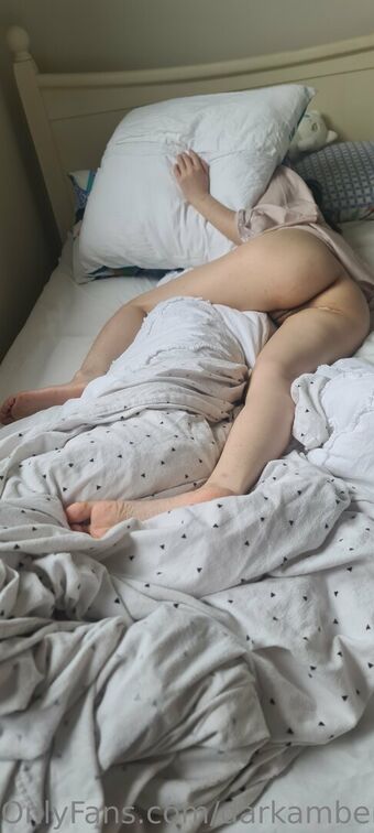 darkamber Nakenläckor OnlyFans Foto 31