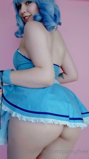 darling.mint Nakenläckor OnlyFans Foto 18