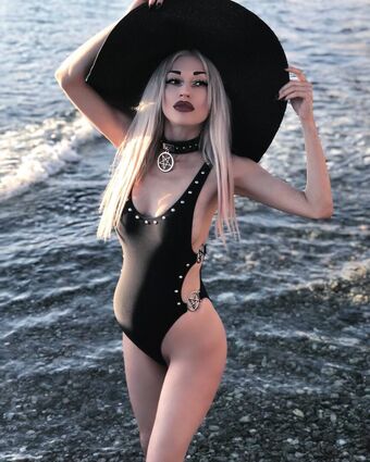 deathcandy Nakenläckor OnlyFans Foto 11