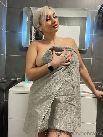 debrafox Nakenläckor OnlyFans Foto 81