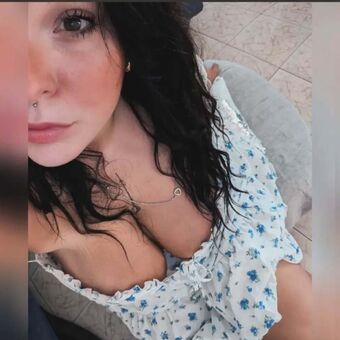 Debsy Nakenläckor OnlyFans Foto 11