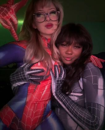 Decayingpeach Nakenläckor OnlyFans Foto 14