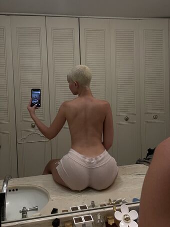Deeeedeesmind Nakenläckor OnlyFans Foto 6