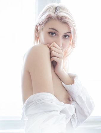 define.decadent Nakenläckor OnlyFans Foto 9