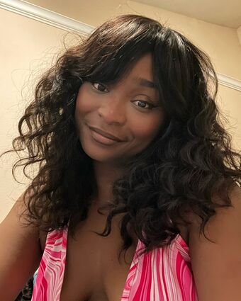 DefinedByKy Nakenläckor OnlyFans Foto 44