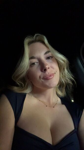 DefNotDes Nakenläckor OnlyFans Foto 18