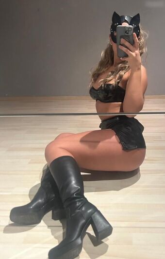 deinelotti Nakenläckor OnlyFans Foto 15