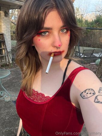 deitymary Nakenläckor OnlyFans Foto 13