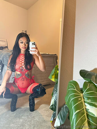 deja.bae Nakenläckor OnlyFans Foto 11