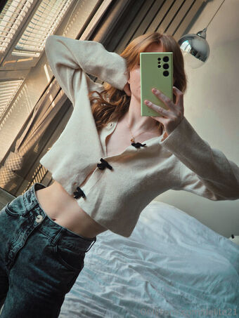 delite21 Nakenläckor OnlyFans Foto 18