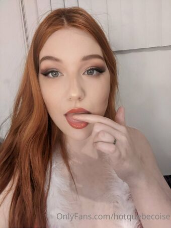 Delphine Nakenläckor OnlyFans Foto 15