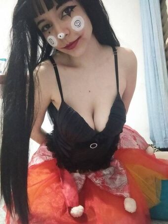 Demeter Nakenläckor OnlyFans Foto 9