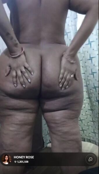 Desi Asszilla Nakenläckor OnlyFans Foto 17