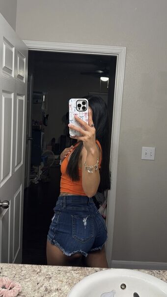 Desiray Nakenläckor OnlyFans Foto 15