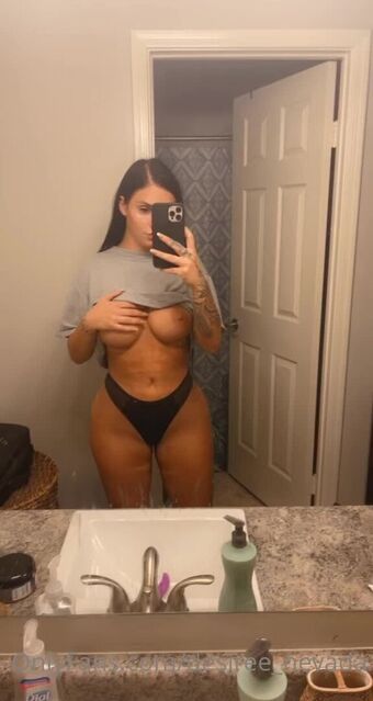 desiree_nevada