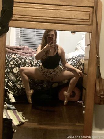 despairgrrl Nakenläckor OnlyFans Foto 13