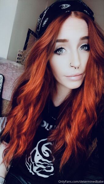 determinedbabe Nakenläckor OnlyFans Foto 1