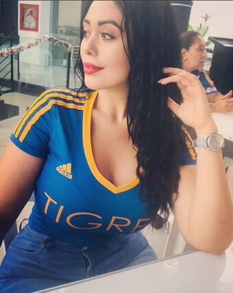 Dev Castillo Nakenläckor OnlyFans Foto 8