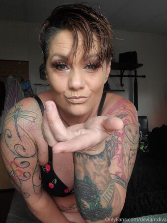 deviantdiva Nakenläckor OnlyFans Foto 11