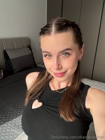 dianarubinski Nakenläckor OnlyFans Foto 16