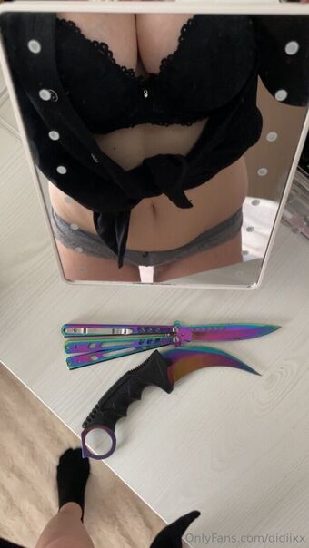 didiixx Nakenläckor OnlyFans Foto 14