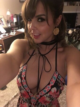 dillion harper