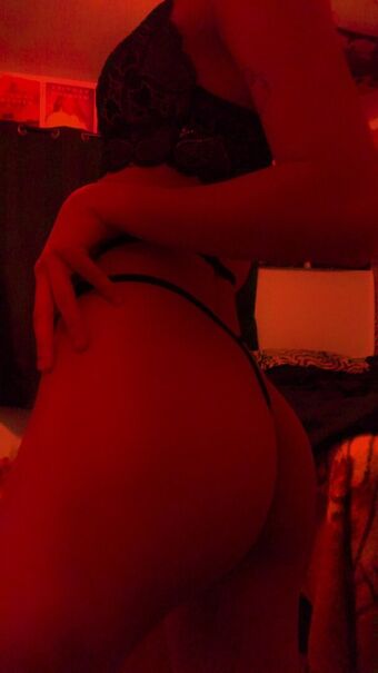 Dinkhoe Nakenläckor OnlyFans Foto 11