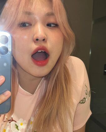 dirungzi Nakenläckor OnlyFans Foto 3