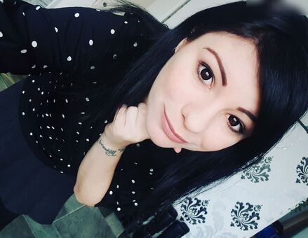 Divi Nakenläckor OnlyFans Foto 34