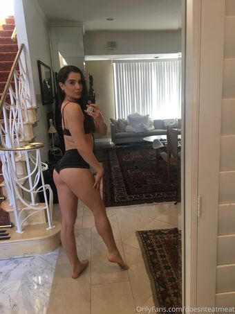doesnteatmeat Nakenläckor OnlyFans Foto 12