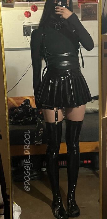 Doggie_Drool Nakenläckor OnlyFans Foto 23