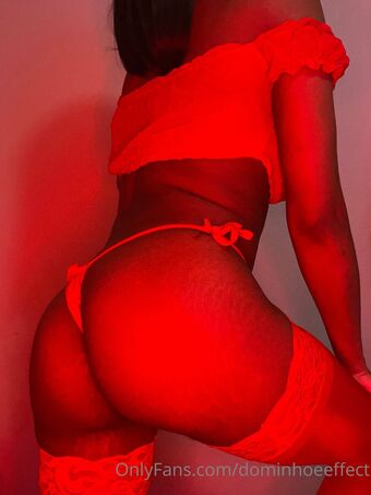 dominhoeeffect Nakenläckor OnlyFans Foto 11
