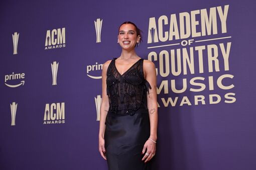 Dua-lipa