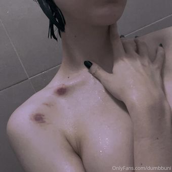 dumbbuni Nakenläckor OnlyFans Foto 2