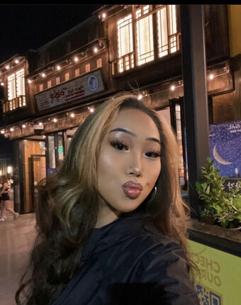 dumplingashh Nakenläckor OnlyFans Foto 1
