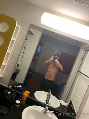dzinya Nakenläckor OnlyFans Foto 10