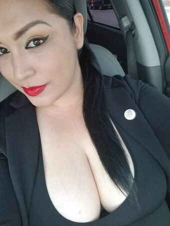 E. Casey Nakenläckor OnlyFans Foto 38