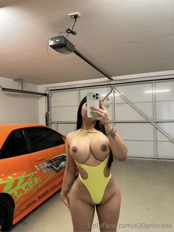 e30princess Nakenläckor OnlyFans Foto 4