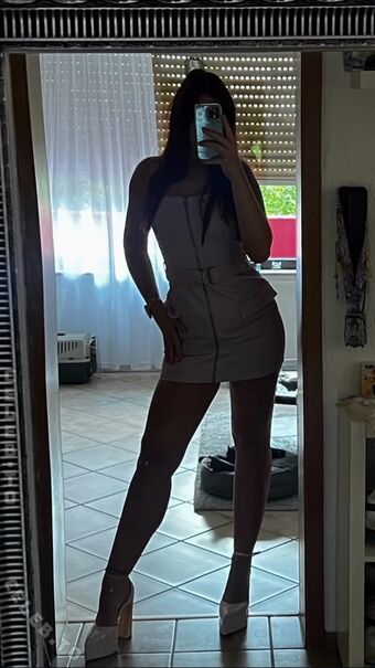 easy99 Nakenläckor OnlyFans Foto 11