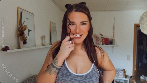 easy99 Nakenläckor OnlyFans Foto 16