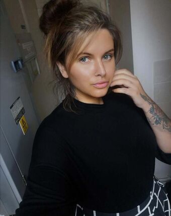 Easygoing7356 Nakenläckor OnlyFans Foto 13