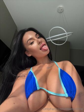 ebony.minx