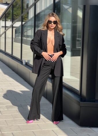 Ekaterina Zueva Nakenläckor OnlyFans Foto 207