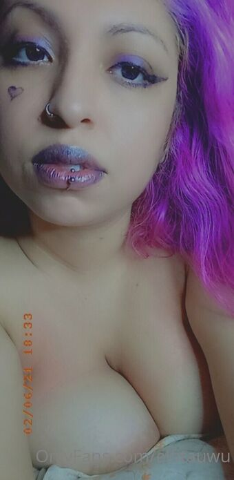 elfitauwu Nakenläckor OnlyFans Foto 9