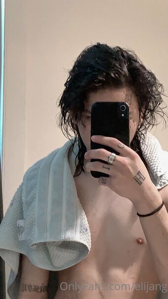elijang Nakenläckor OnlyFans Foto 5
