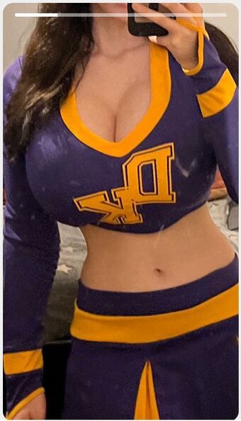 Elisa Denisee Nakenläckor OnlyFans Foto 12